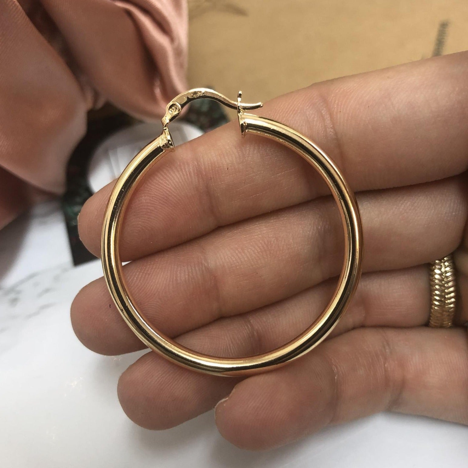 Miss Skinny Hoop